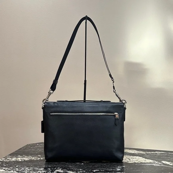 Like New Coach “Beckett” Black🖤Leather Briefcase, Messenger Flap, Crossbody